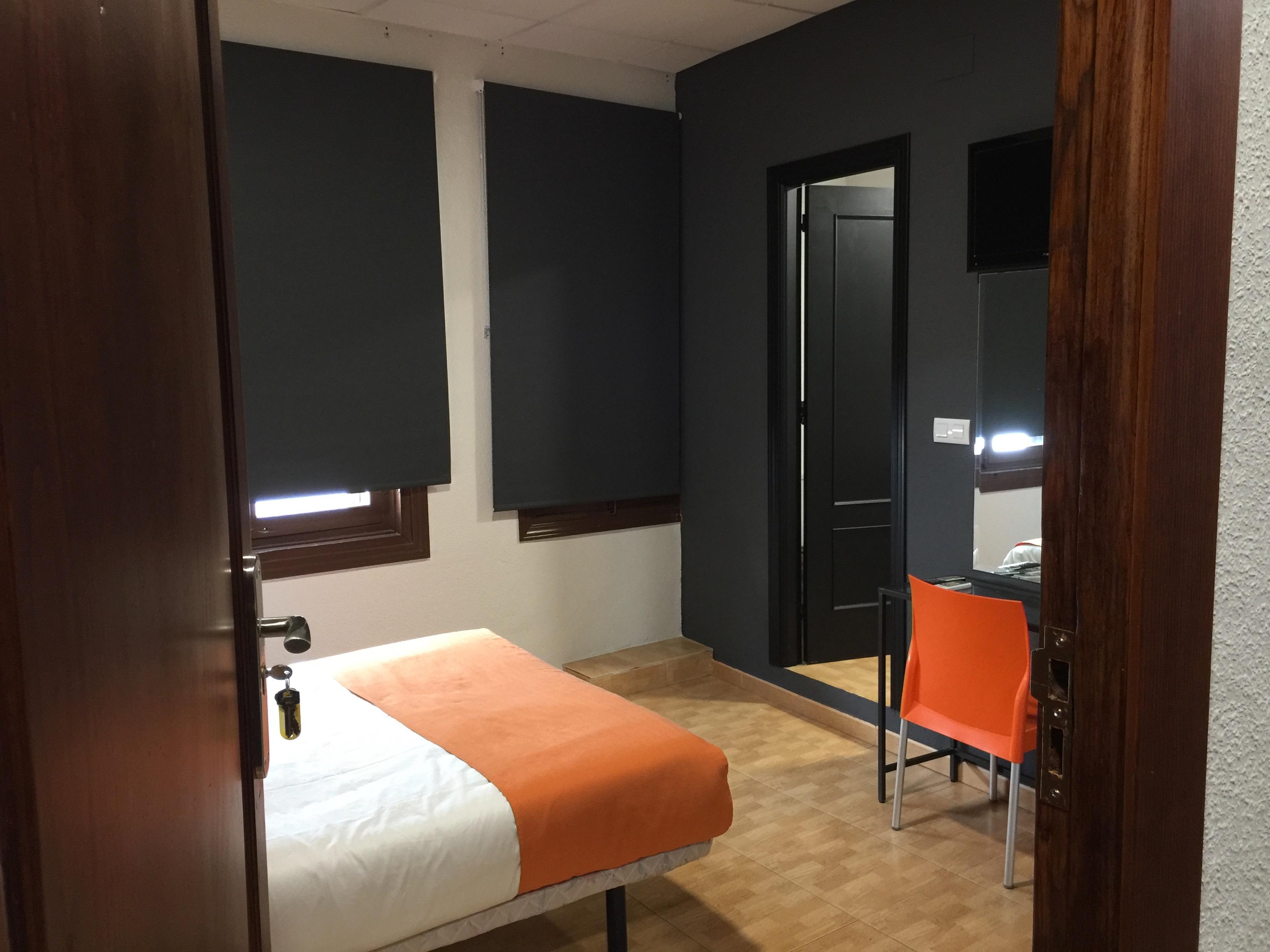 Kubik Hotel Caces Buitenkant foto