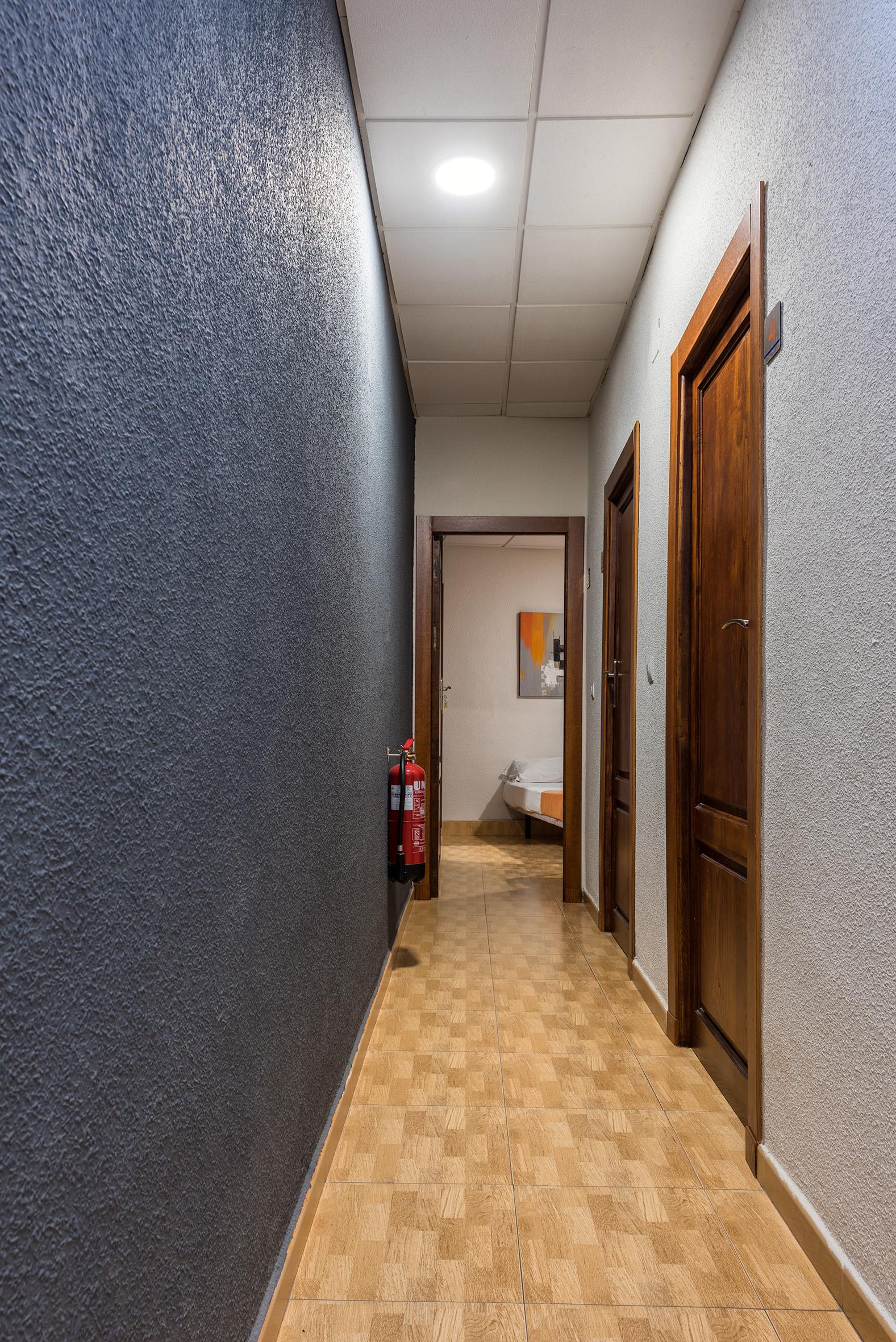 Kubik Hotel Caces Buitenkant foto