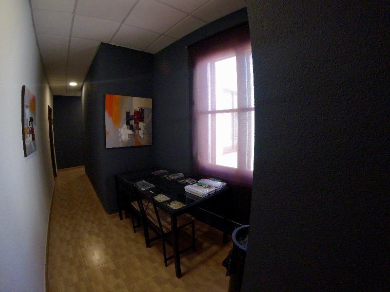 Kubik Hotel Caces Buitenkant foto